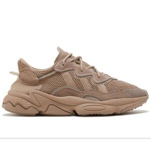 Adidas Women’s Ozweego size 8.5 brown